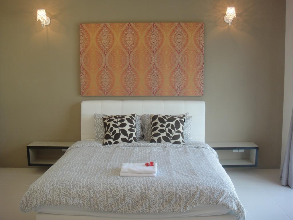 Shamrock Beach Villas Batu Ferringhi Penang Habitación foto