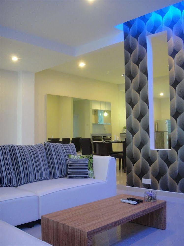 Shamrock Beach Villas Batu Ferringhi Penang Exterior foto
